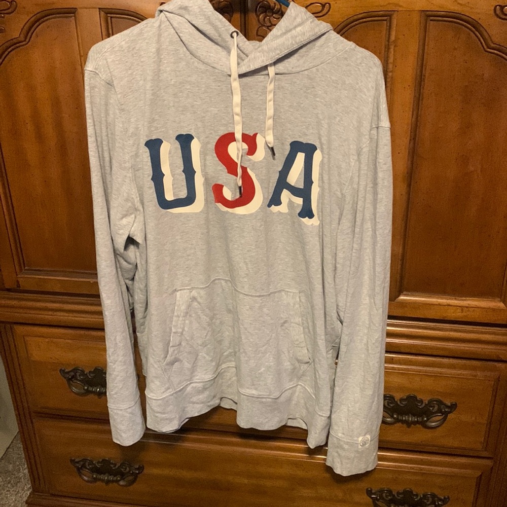 Large American eagle hoodie